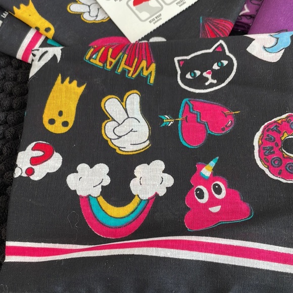 4 bandanas 2 fun 2 purple - Picture 5 of 6